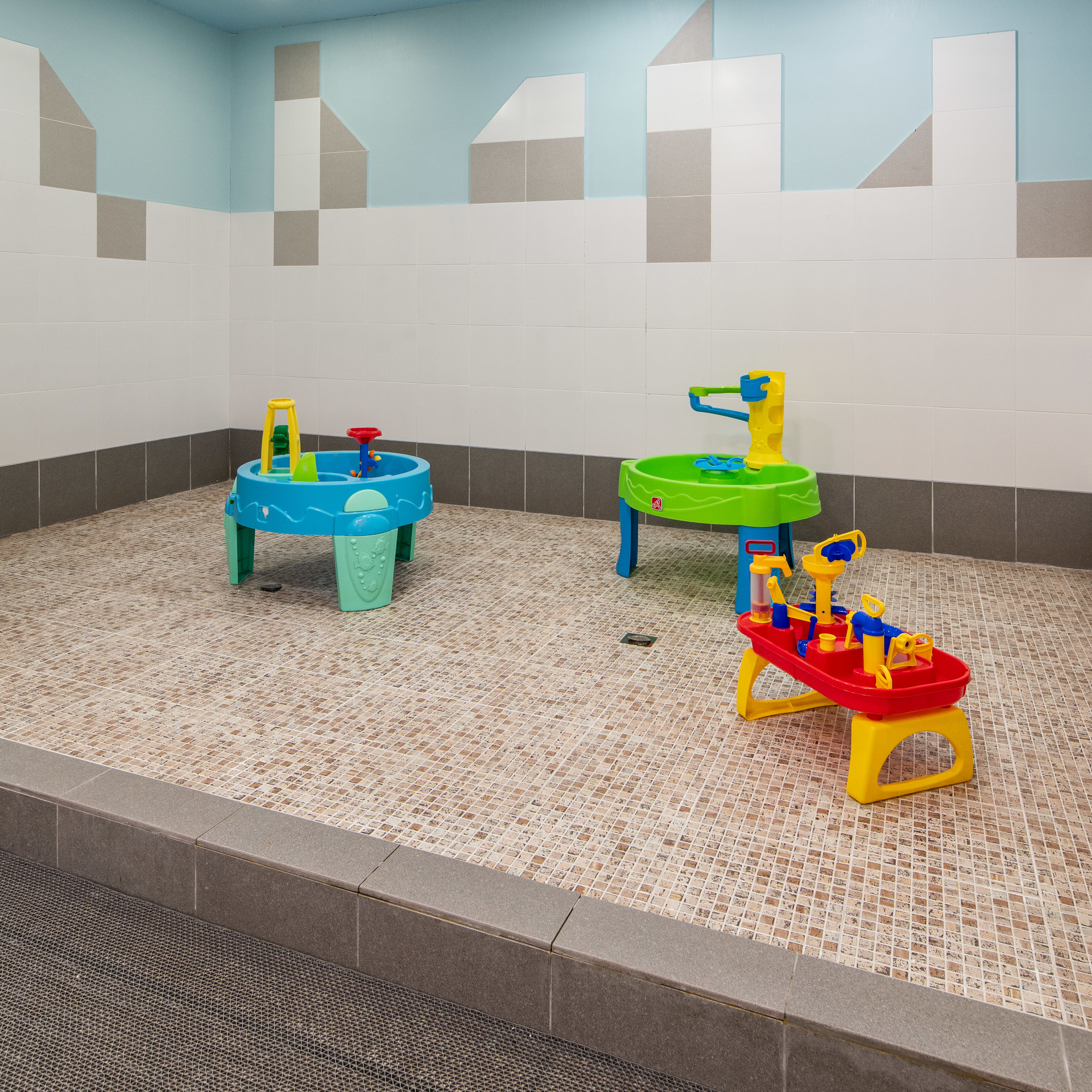 Water play room